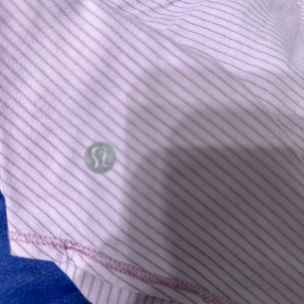 (Price firm) Lululemon dropped back tank top size 4 excellent condition